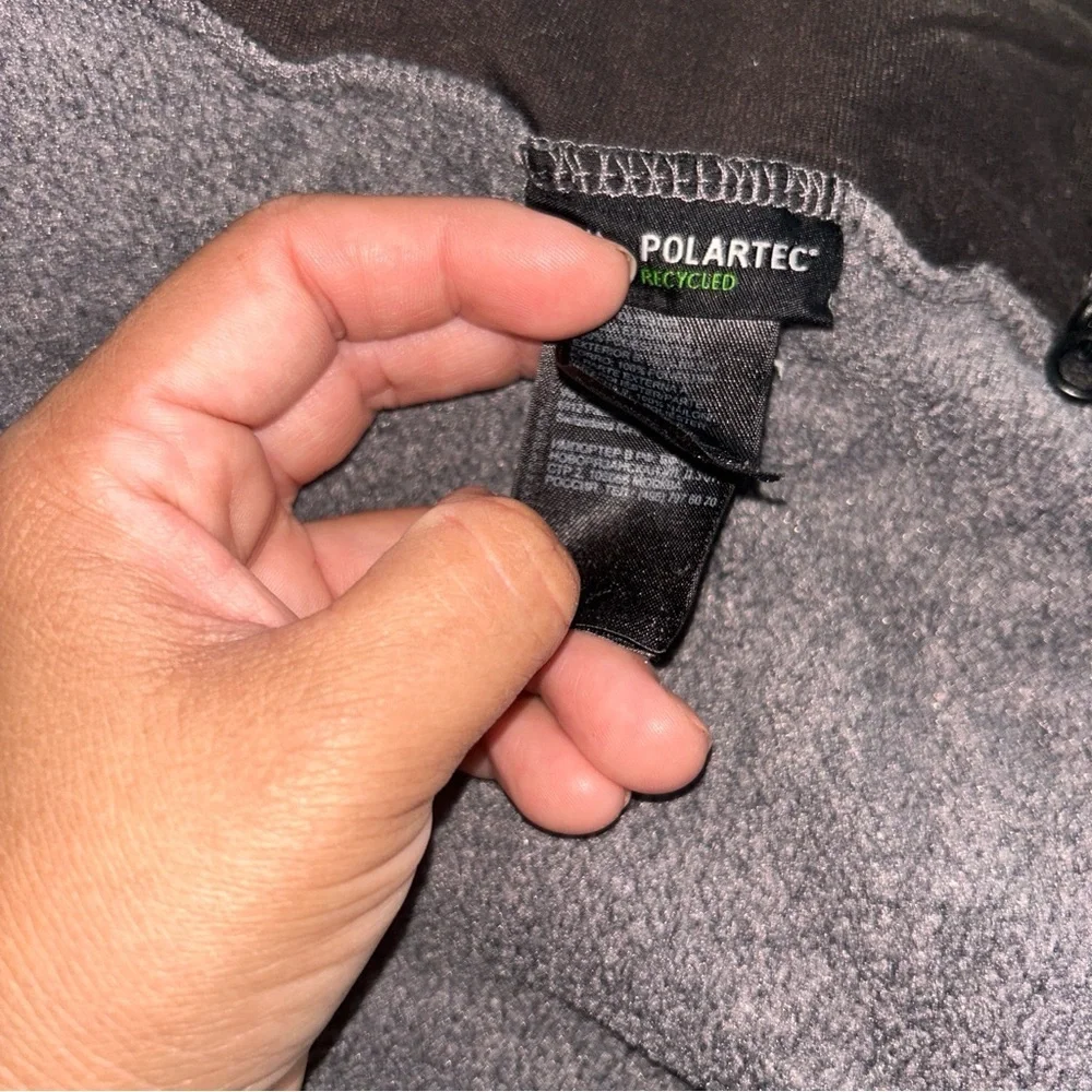 The North Face Men's Black and Gray Performance Jacket